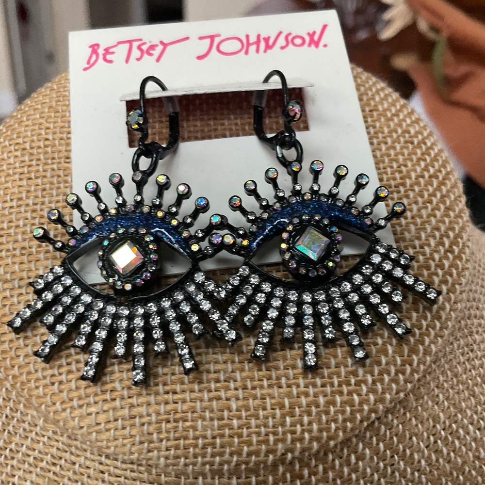 Betsy Johnson faux evil eye earring